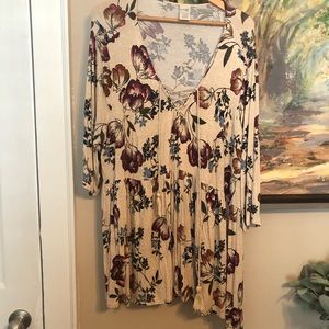3X Terra And Sky Floral Peplum with tassels